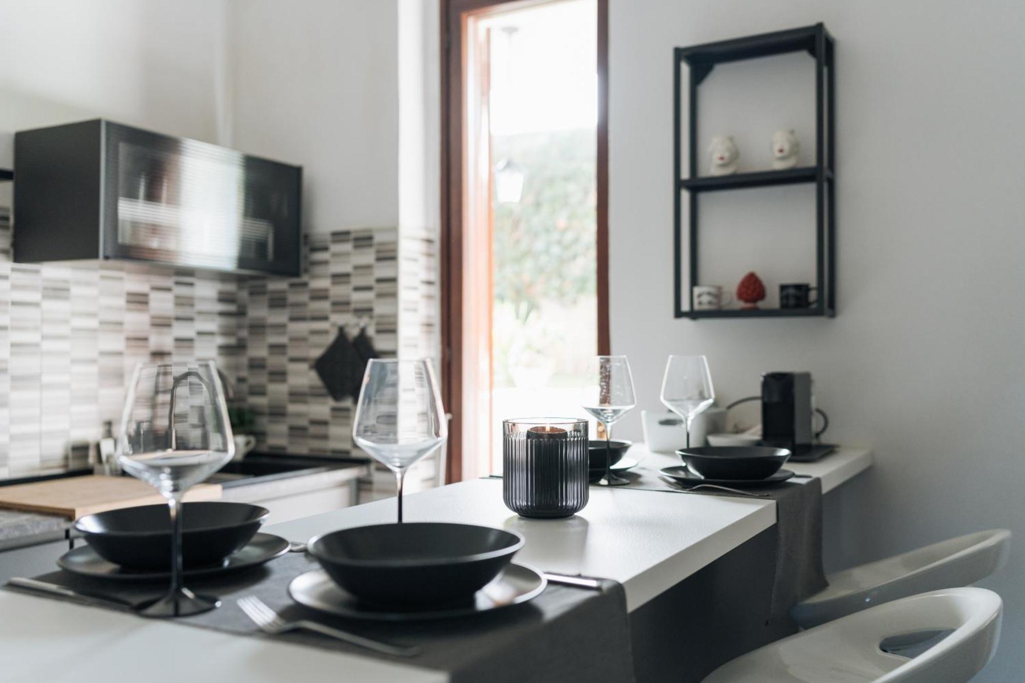 Grey'S Apartment Catania Bagian luar foto