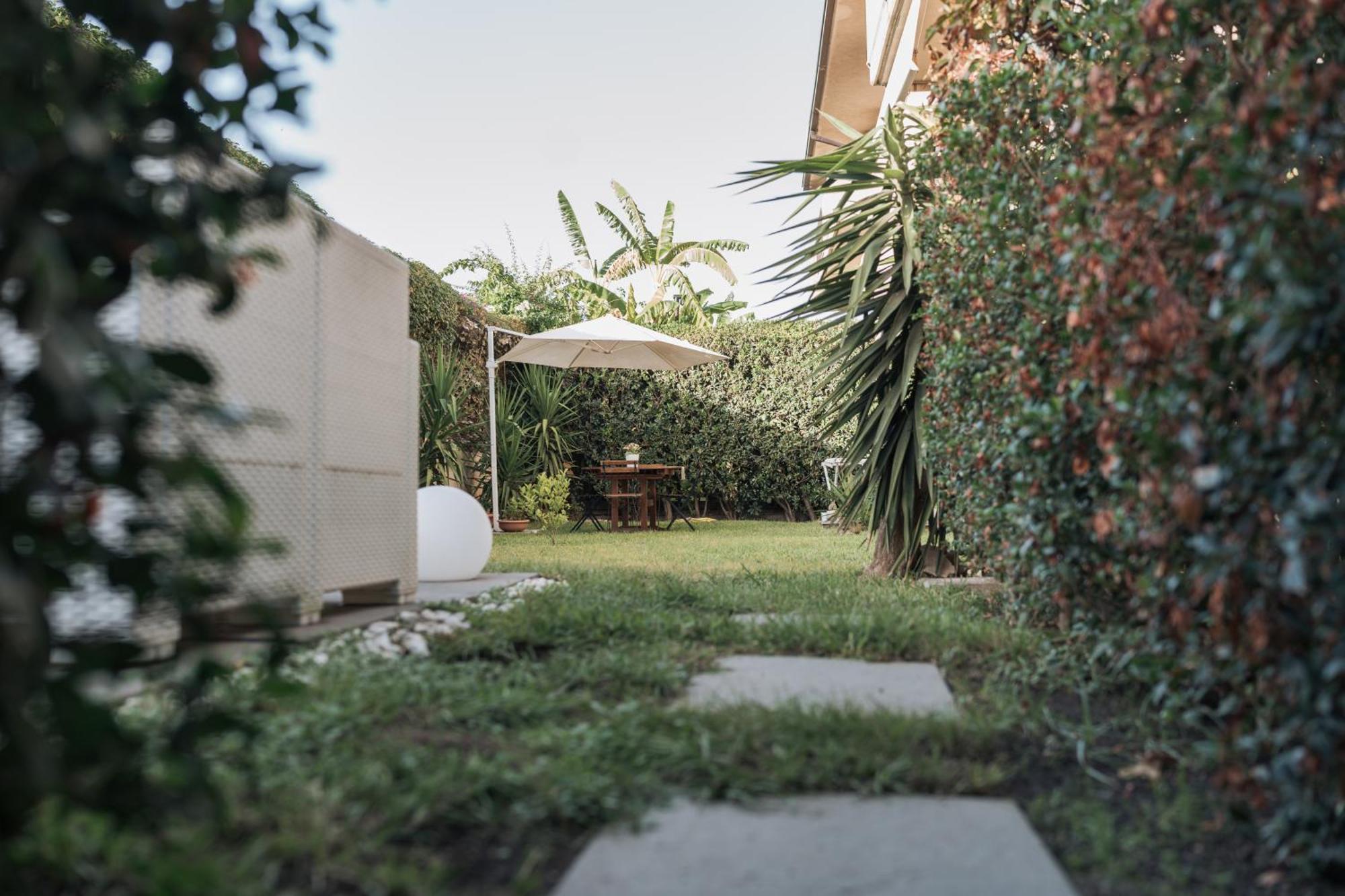 Grey'S Apartment Catania Bagian luar foto